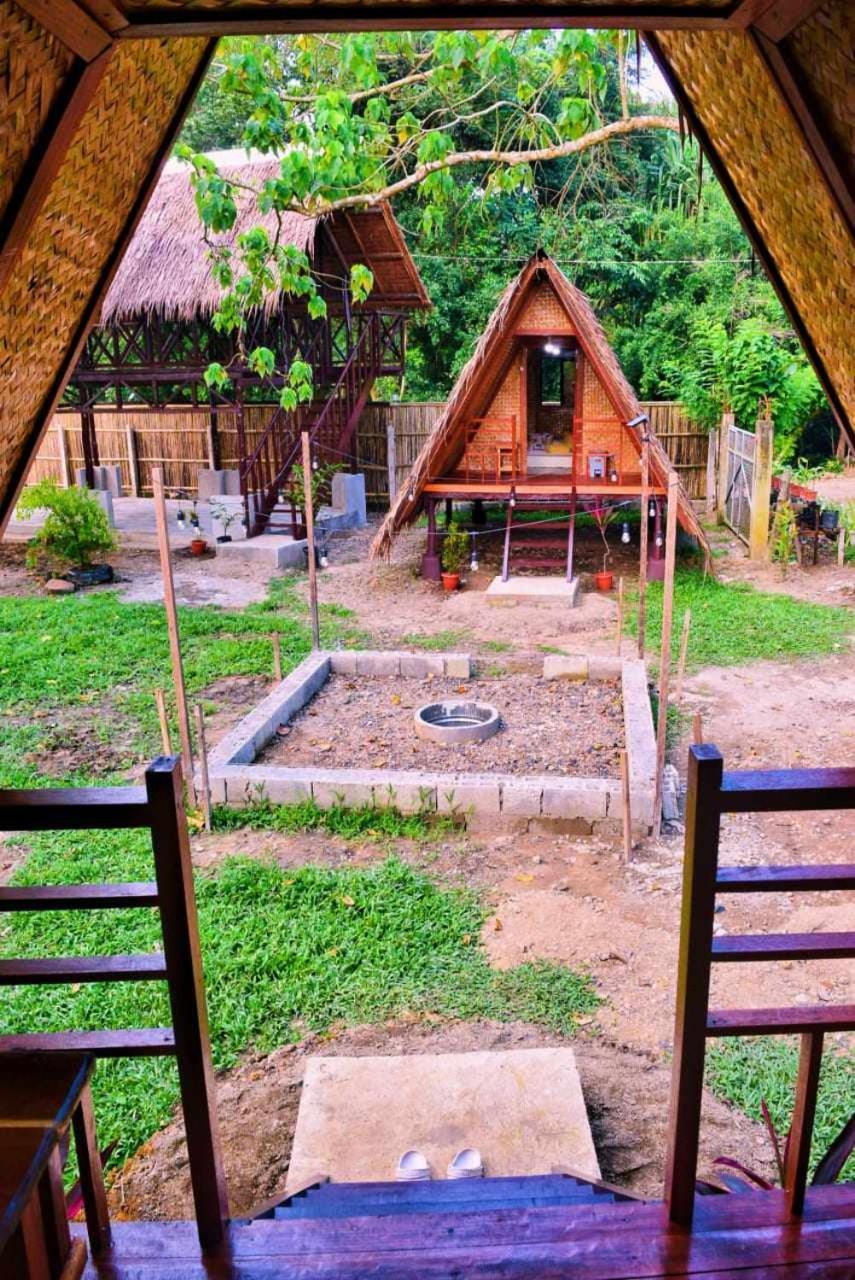 מלון אל נידו Hiraya Camp Site - Free Use Of Scooter For Nipa Huts מראה חיצוני תמונה